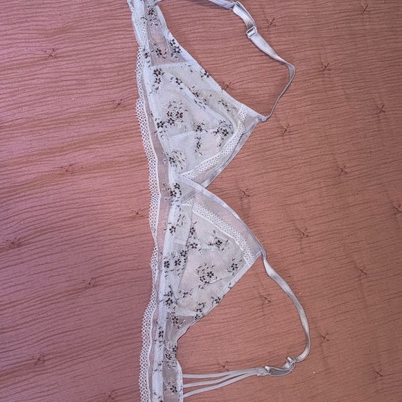 auden bralette 🪻 - Picture 2 of 4